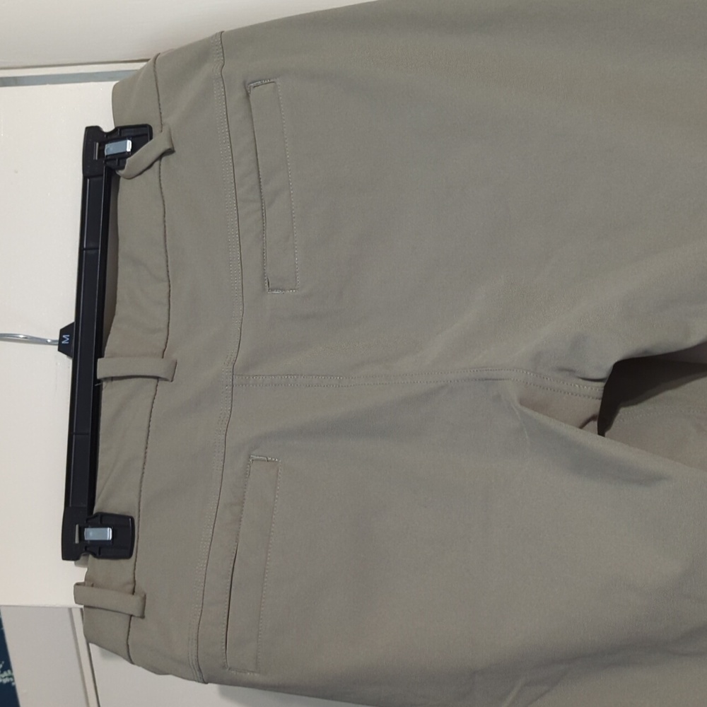 Lululemon Shorts - Picture 4 of 7
